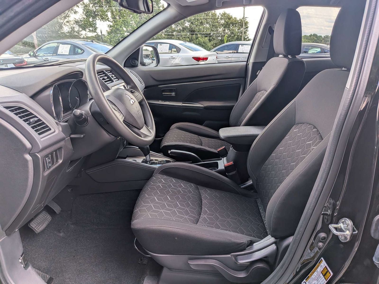 2025 Mitsubishi Outlander Sport Base