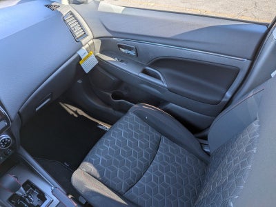2026 Mitsubishi Outlander Sport 2.0 LE