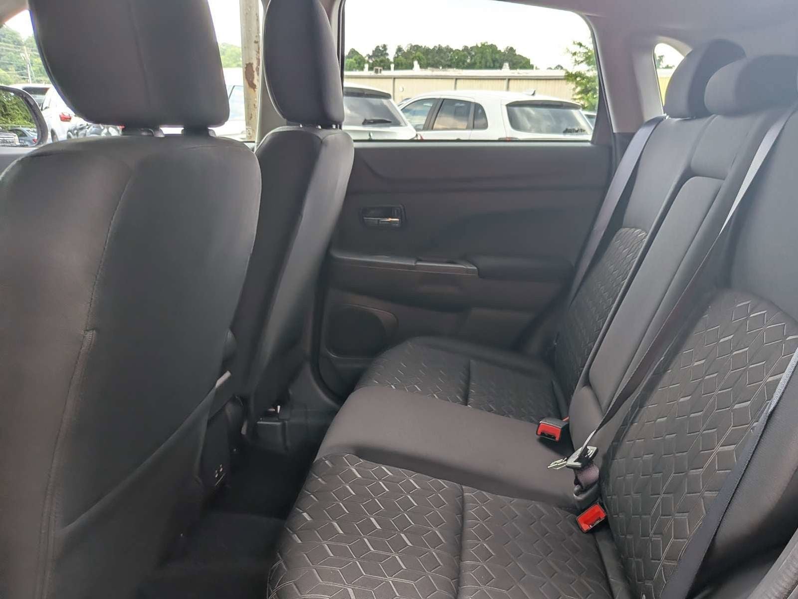 2026 Mitsubishi Outlander Sport 2.0 LE