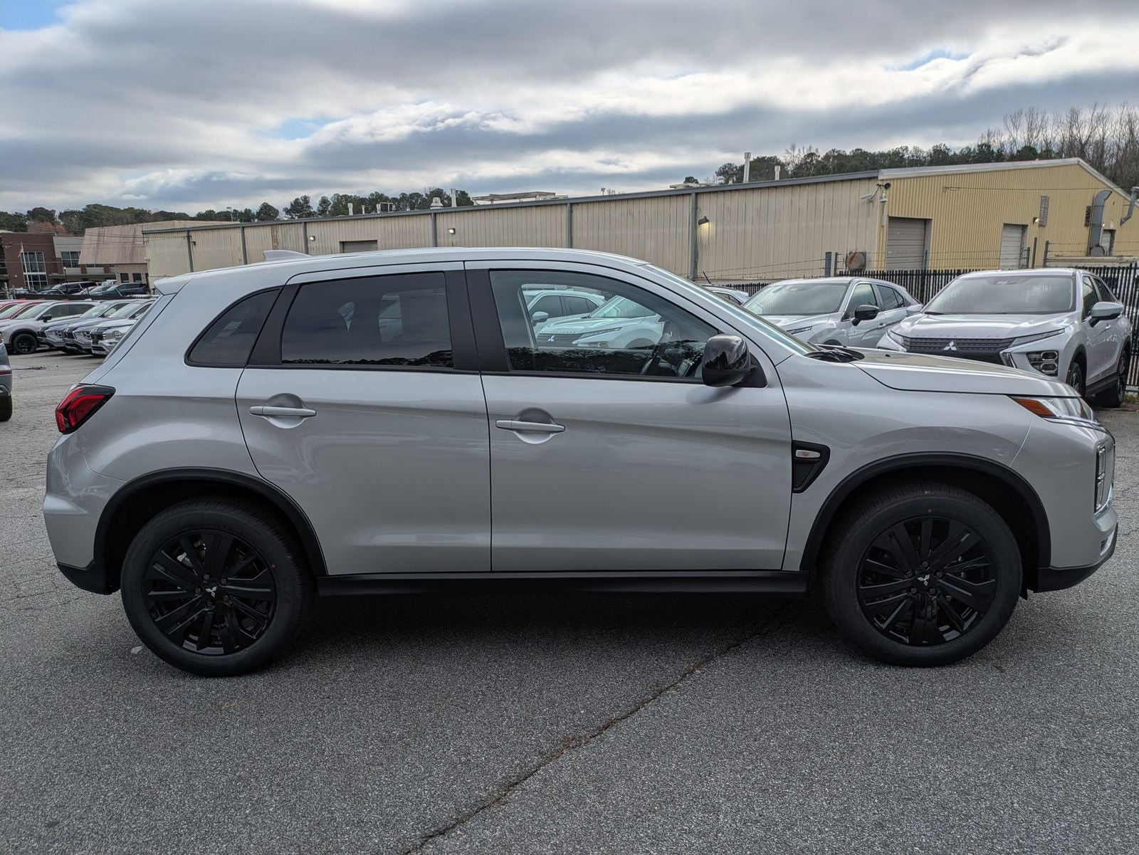 2026 Mitsubishi Outlander Sport 2.0 LE