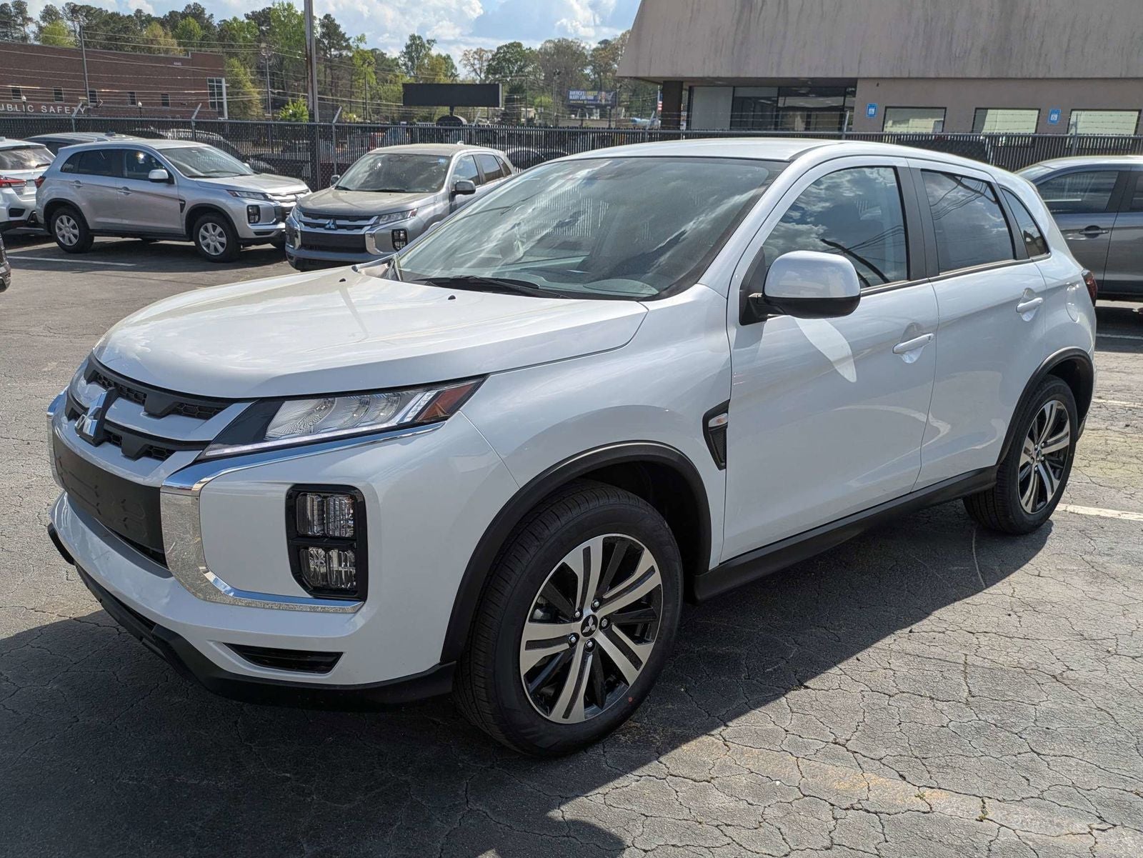 2026 Mitsubishi Outlander Sport 2.0 ES