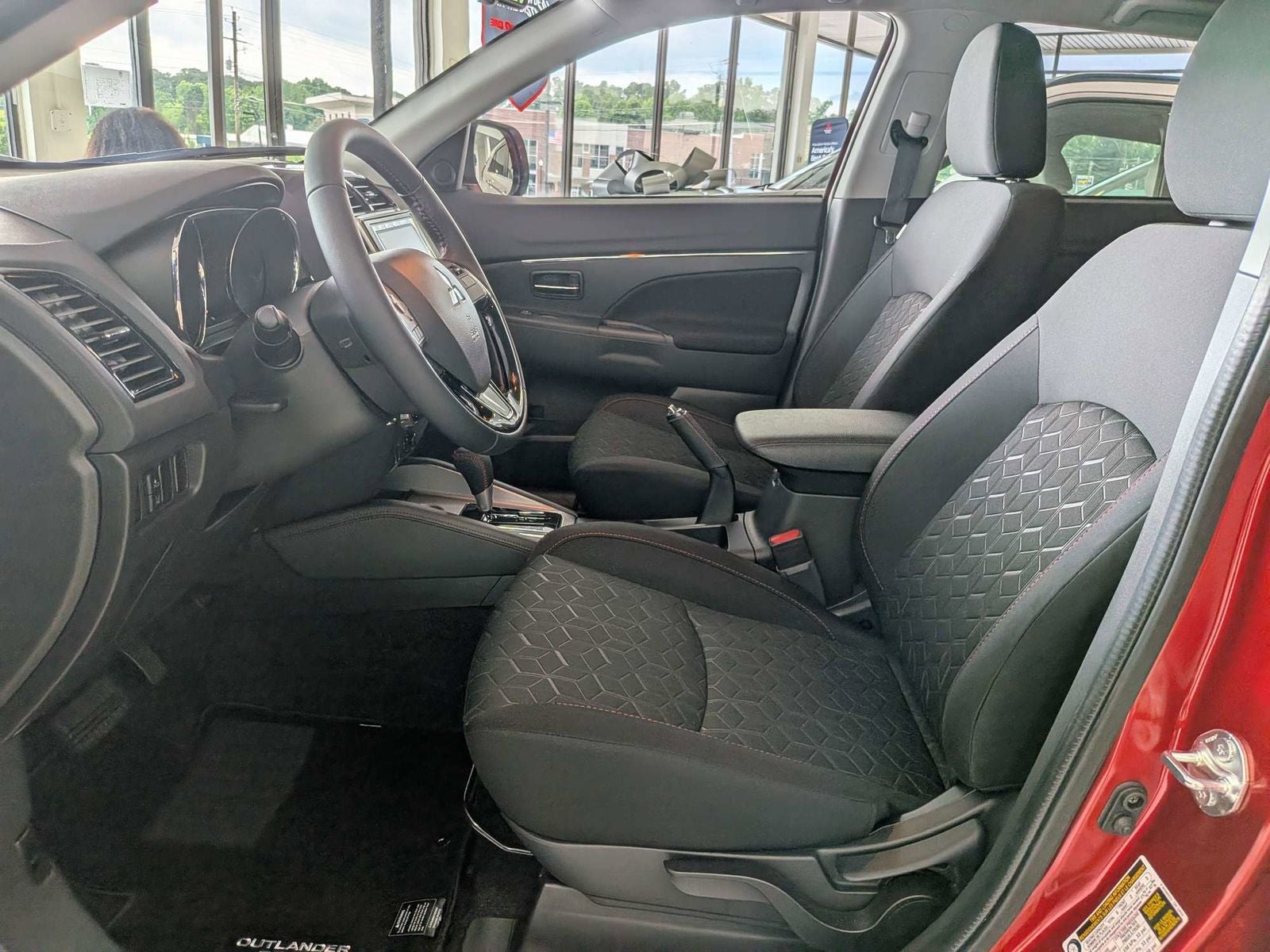 2026 Mitsubishi Outlander Sport 2.0 LE