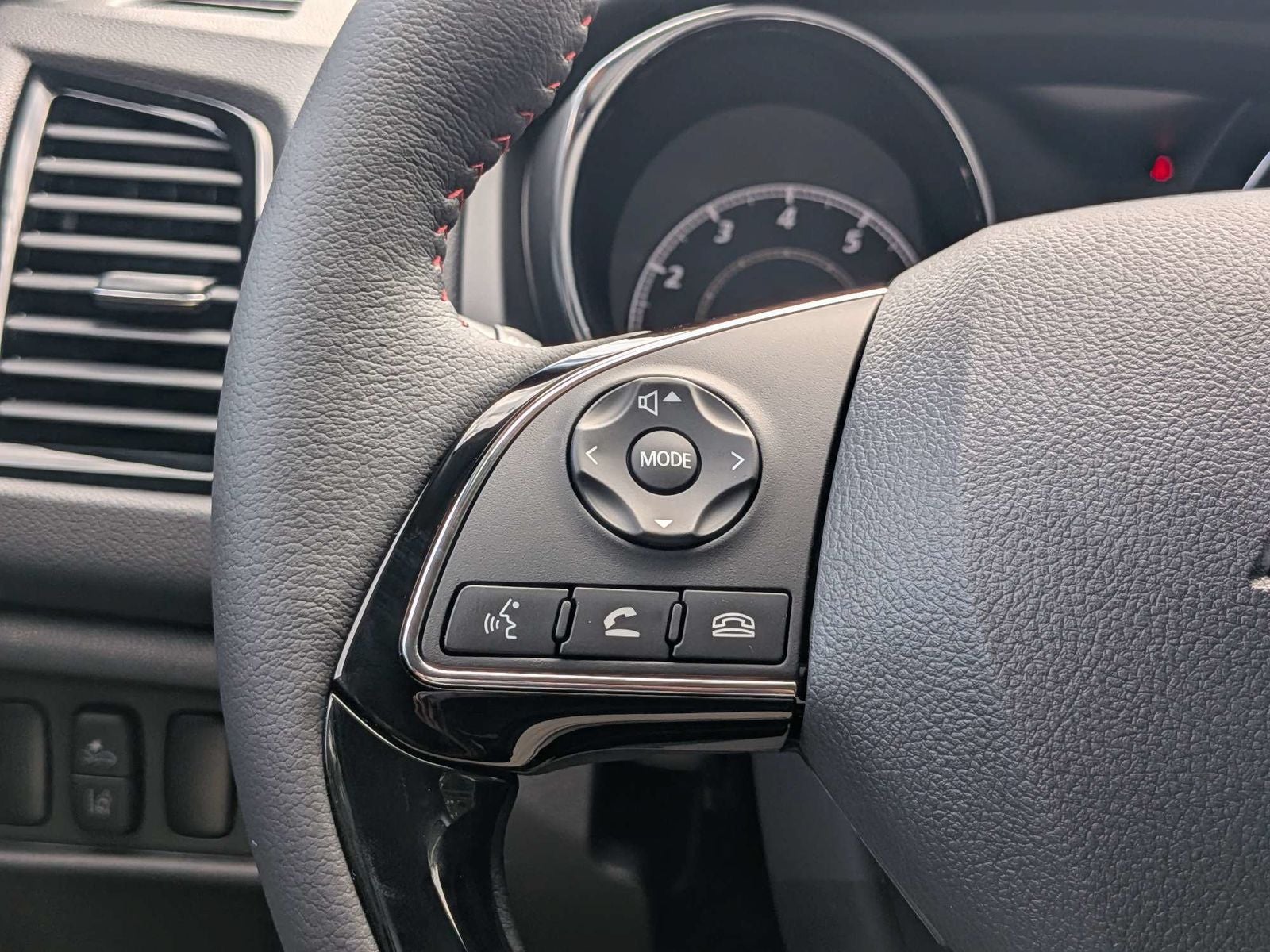 2026 Mitsubishi Outlander Sport 2.0 LE