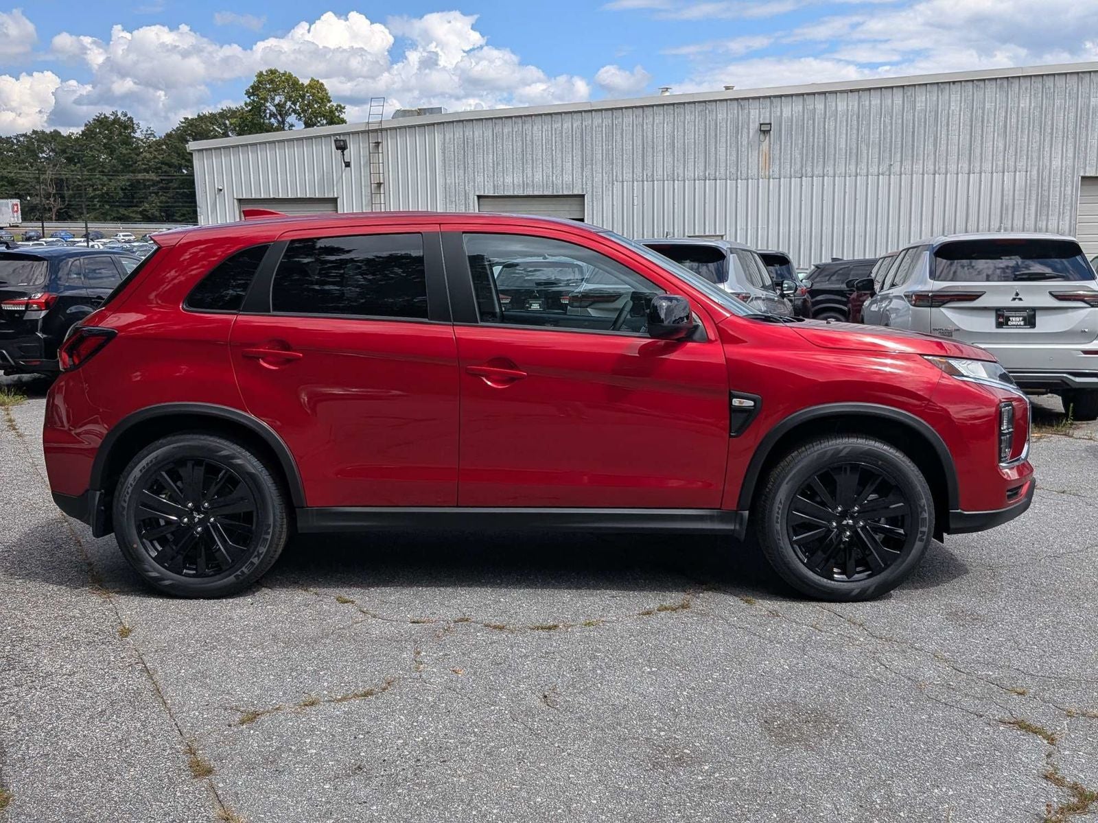 2026 Mitsubishi Outlander Sport 2.0 LE