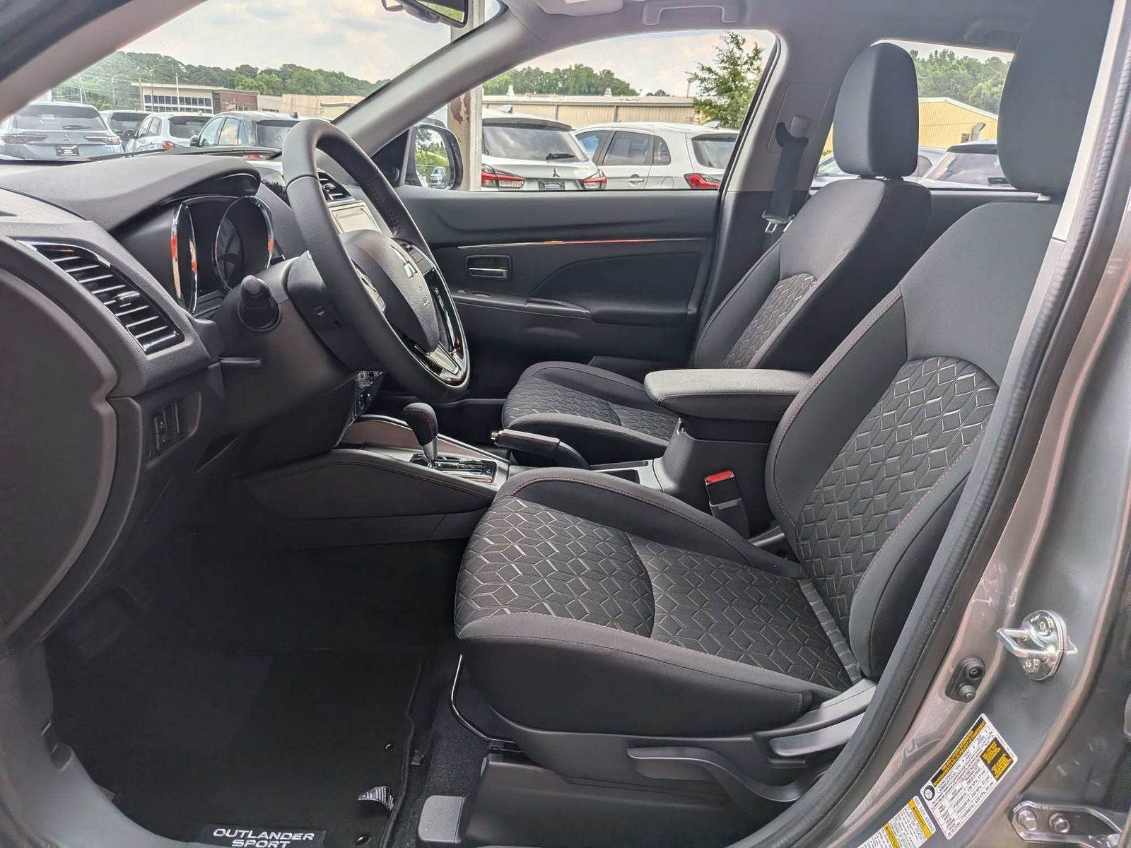 2026 Mitsubishi Outlander Sport 2.0 LE