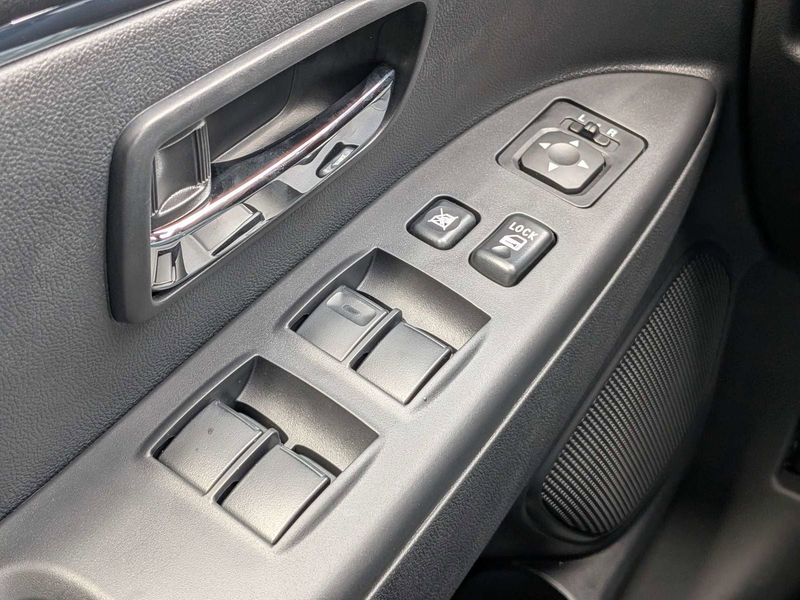 2026 Mitsubishi Outlander Sport 2.0 LE