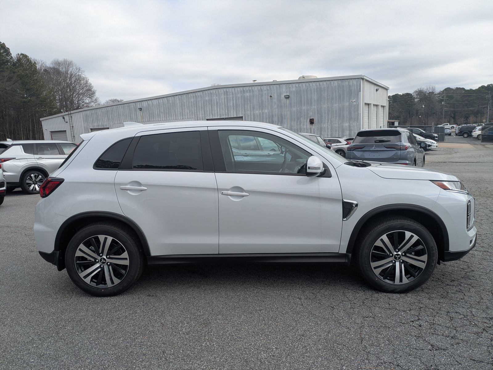 2026 Mitsubishi Outlander Sport 2.0 SE