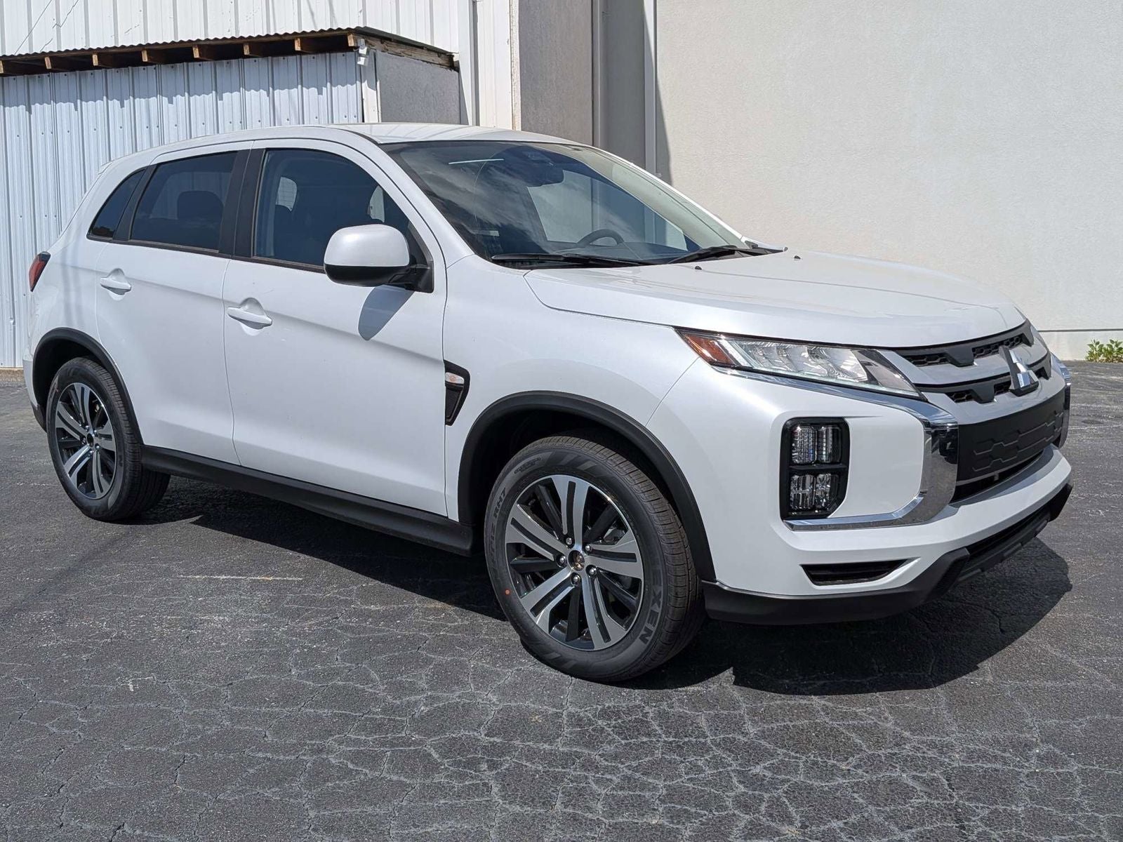 2026 Mitsubishi Outlander Sport 2.0 ES
