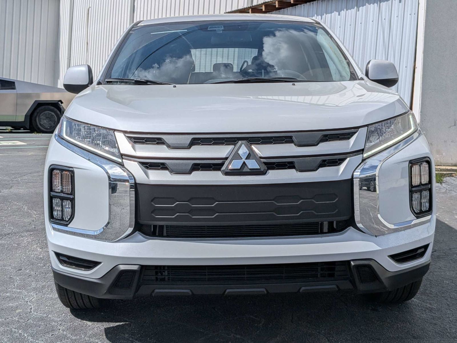 2026 Mitsubishi Outlander Sport 2.0 ES