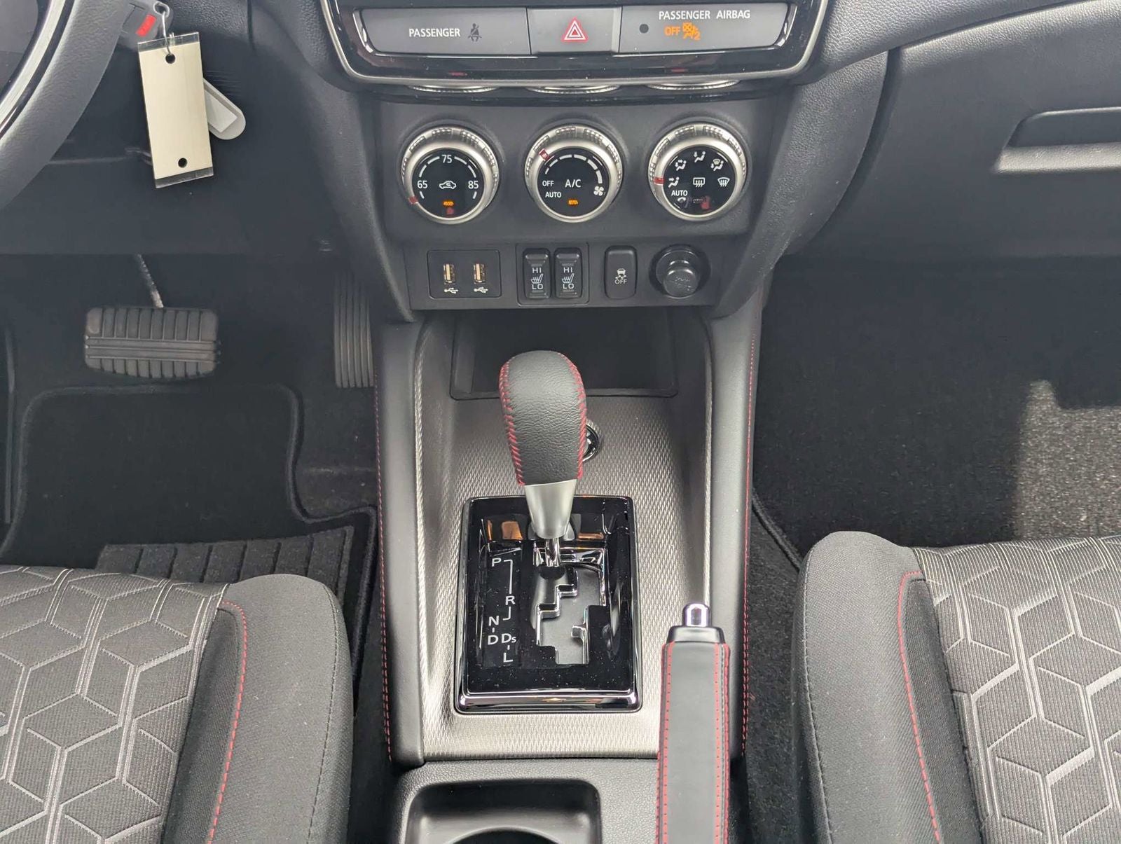 2026 Mitsubishi Outlander Sport 2.0 LE