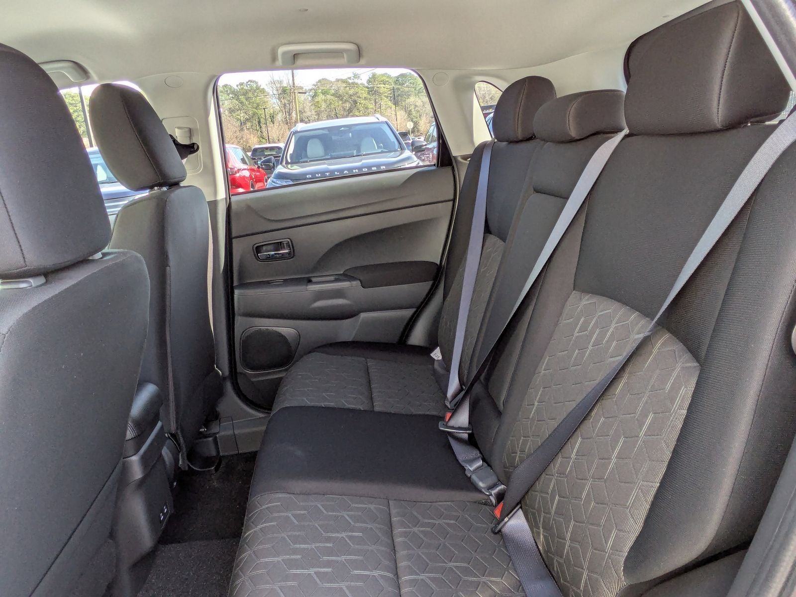 2026 Mitsubishi Outlander Sport 2.0 LE