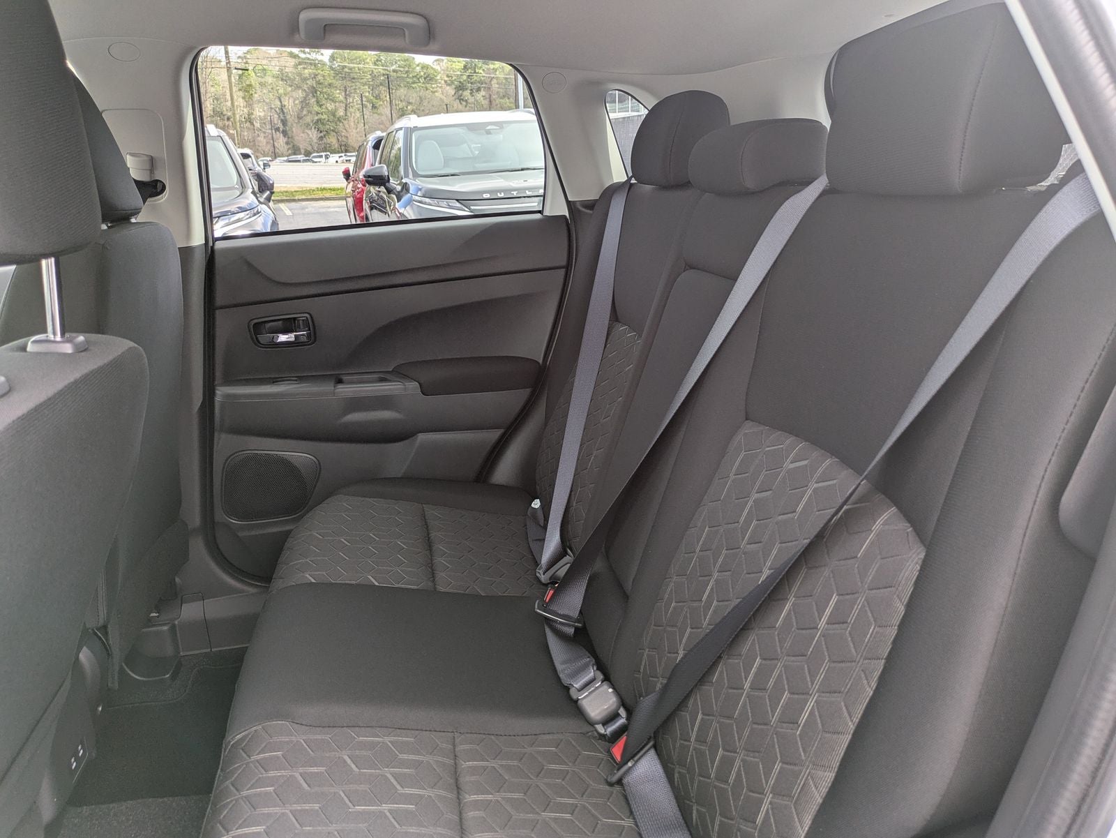 2026 Mitsubishi Outlander Sport 2.0 LE