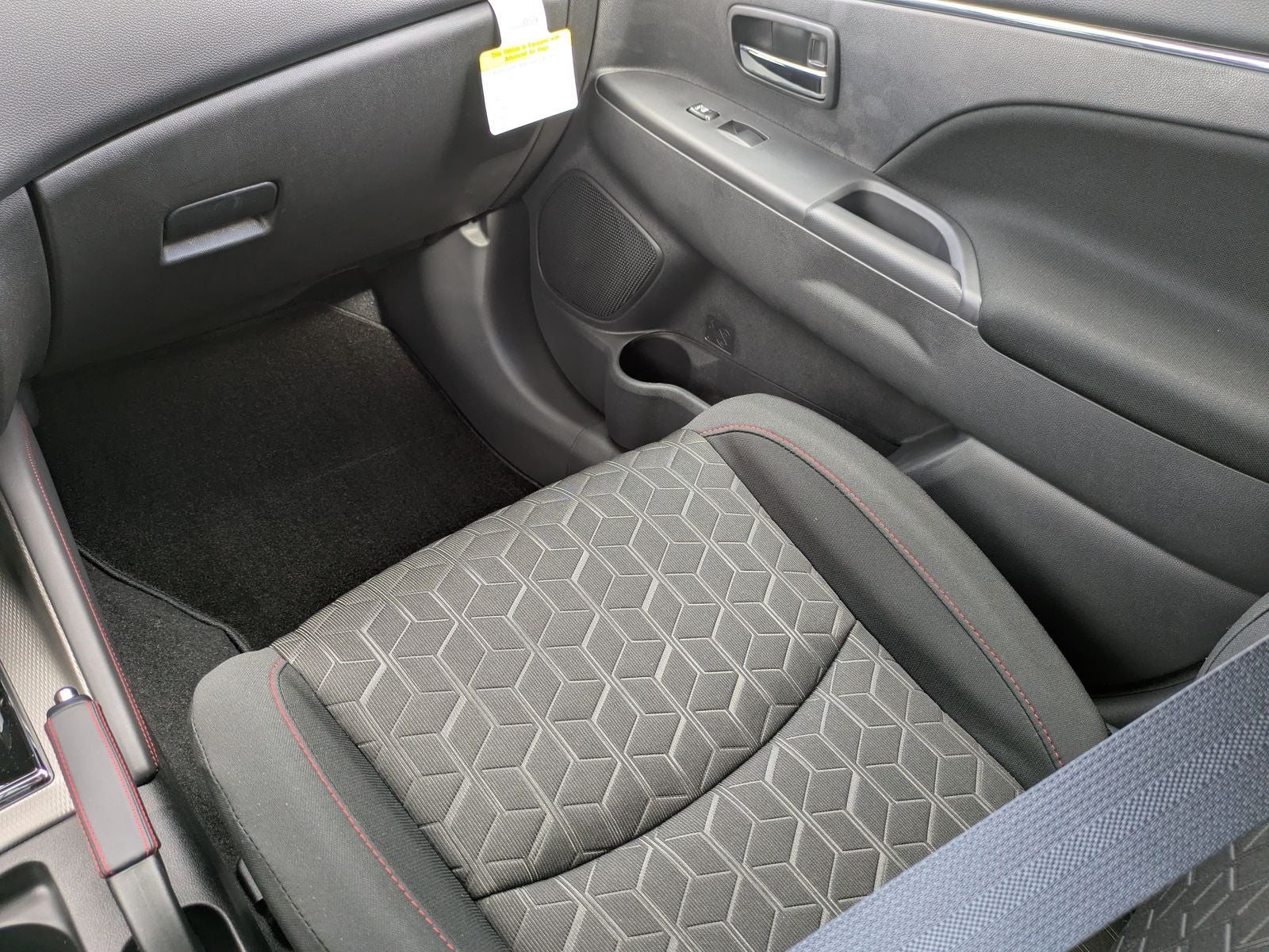 2026 Mitsubishi Outlander Sport 2.0 LE