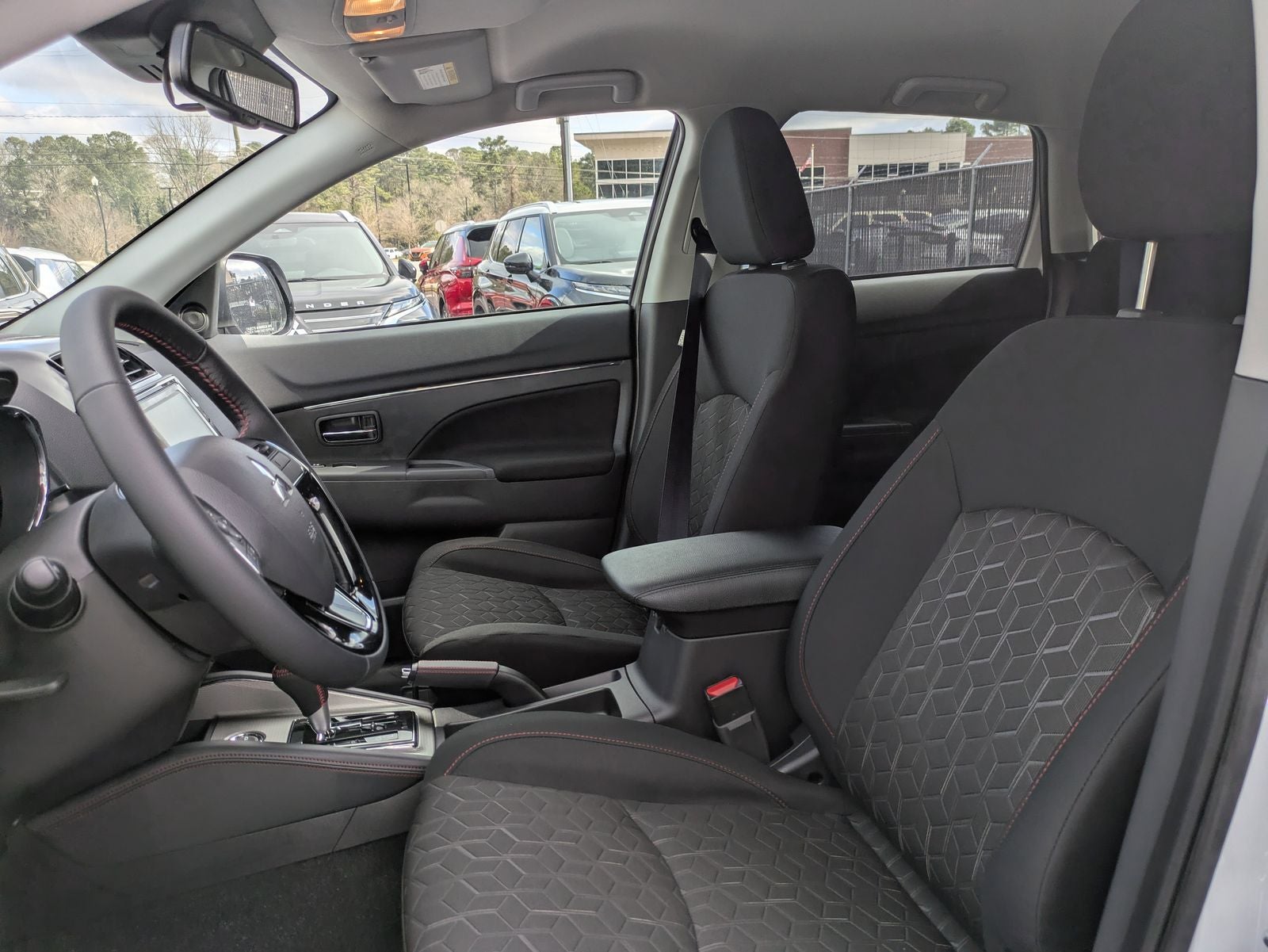 2026 Mitsubishi Outlander Sport 2.0 LE