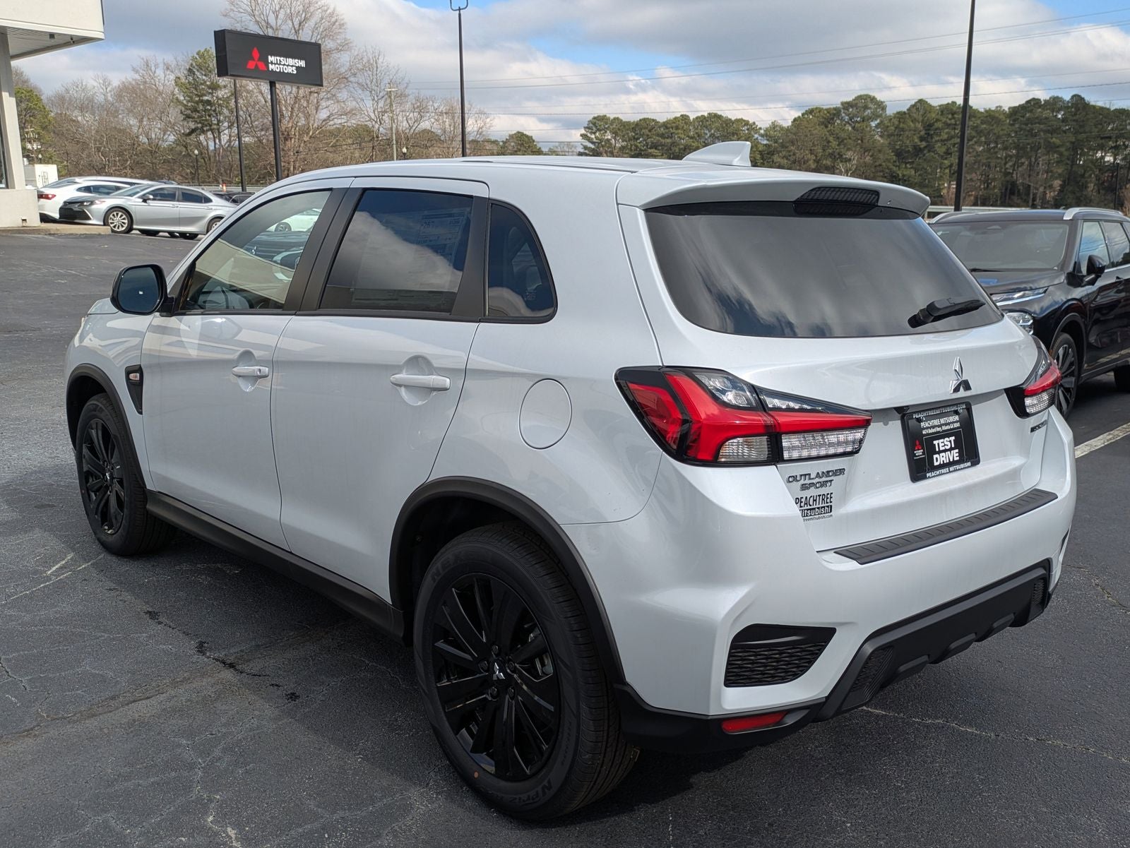 2026 Mitsubishi Outlander Sport 2.0 LE
