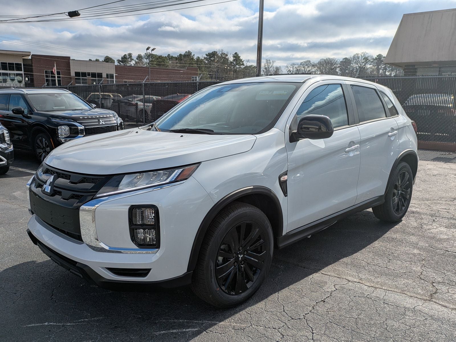 2026 Mitsubishi Outlander Sport 2.0 LE