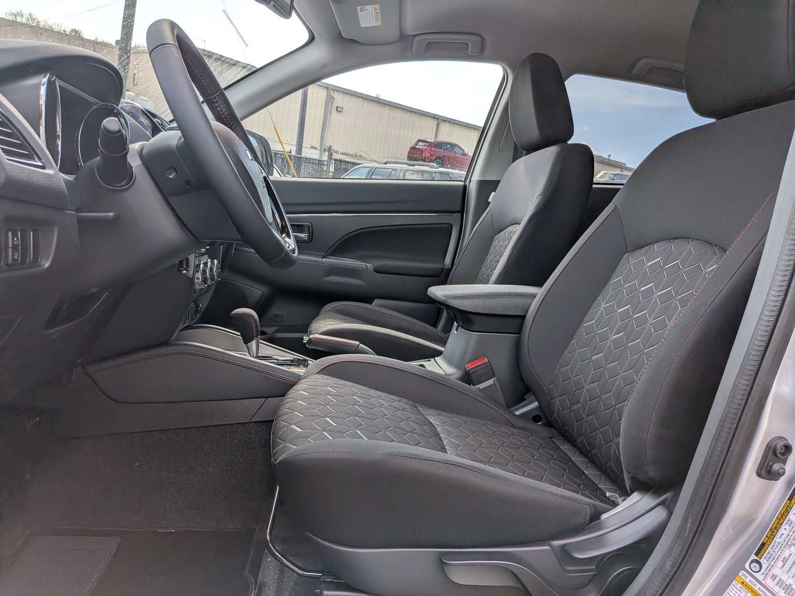 2026 Mitsubishi Outlander Sport 2.0 LE