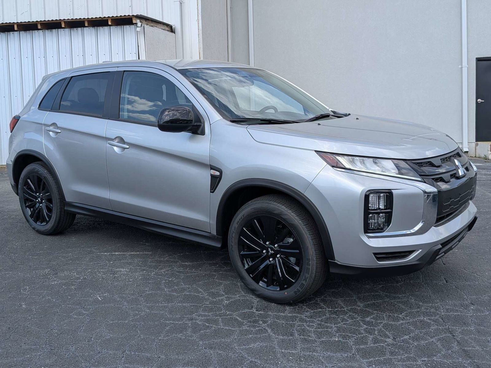 2026 Mitsubishi Outlander Sport 2.0 LE