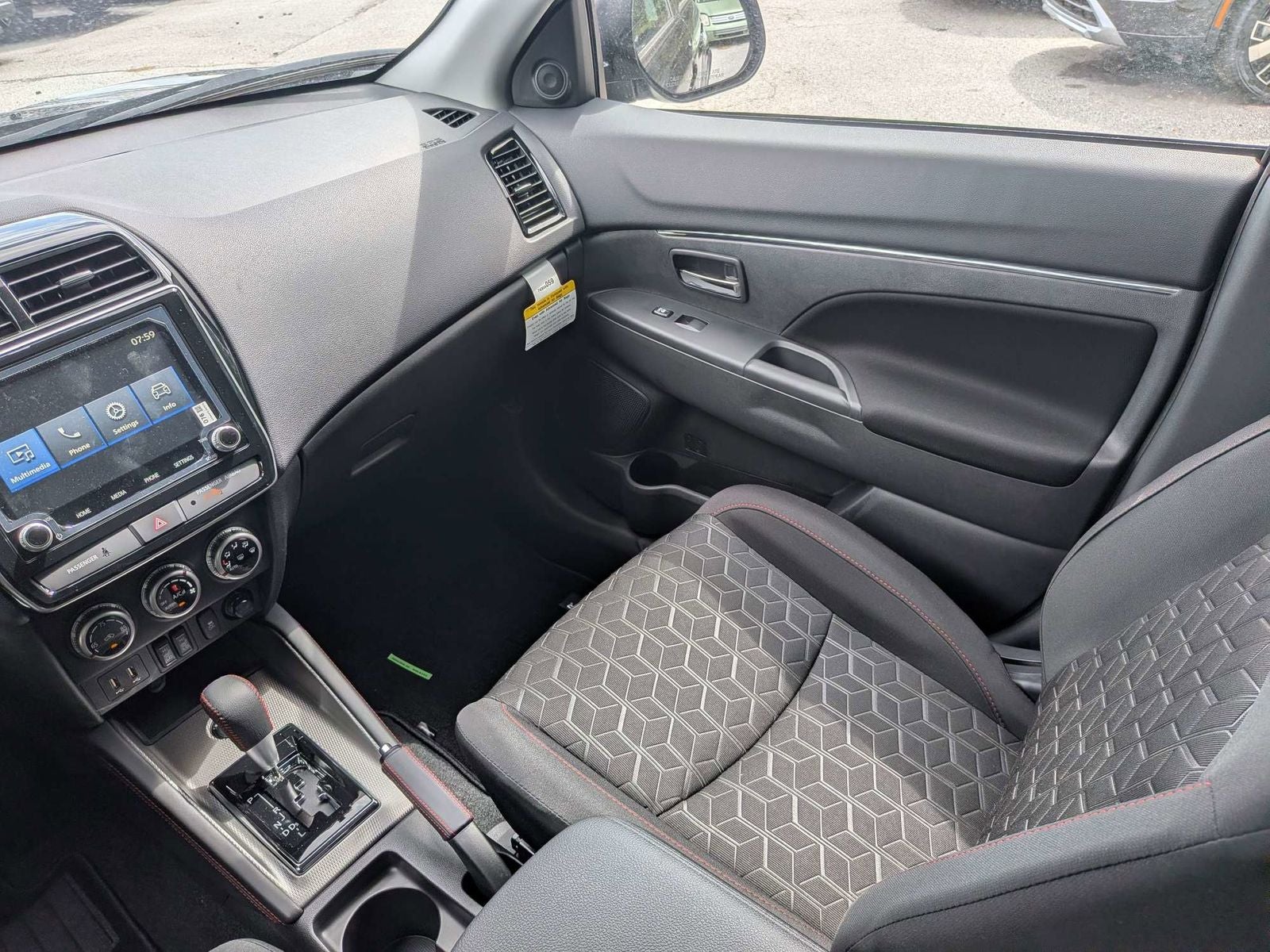 2026 Mitsubishi Outlander Sport 2.0 LE