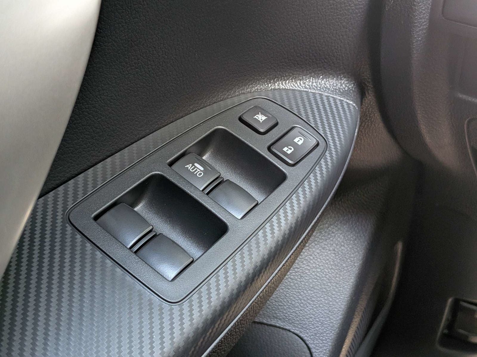 2026 Mitsubishi Eclipse Cross ES