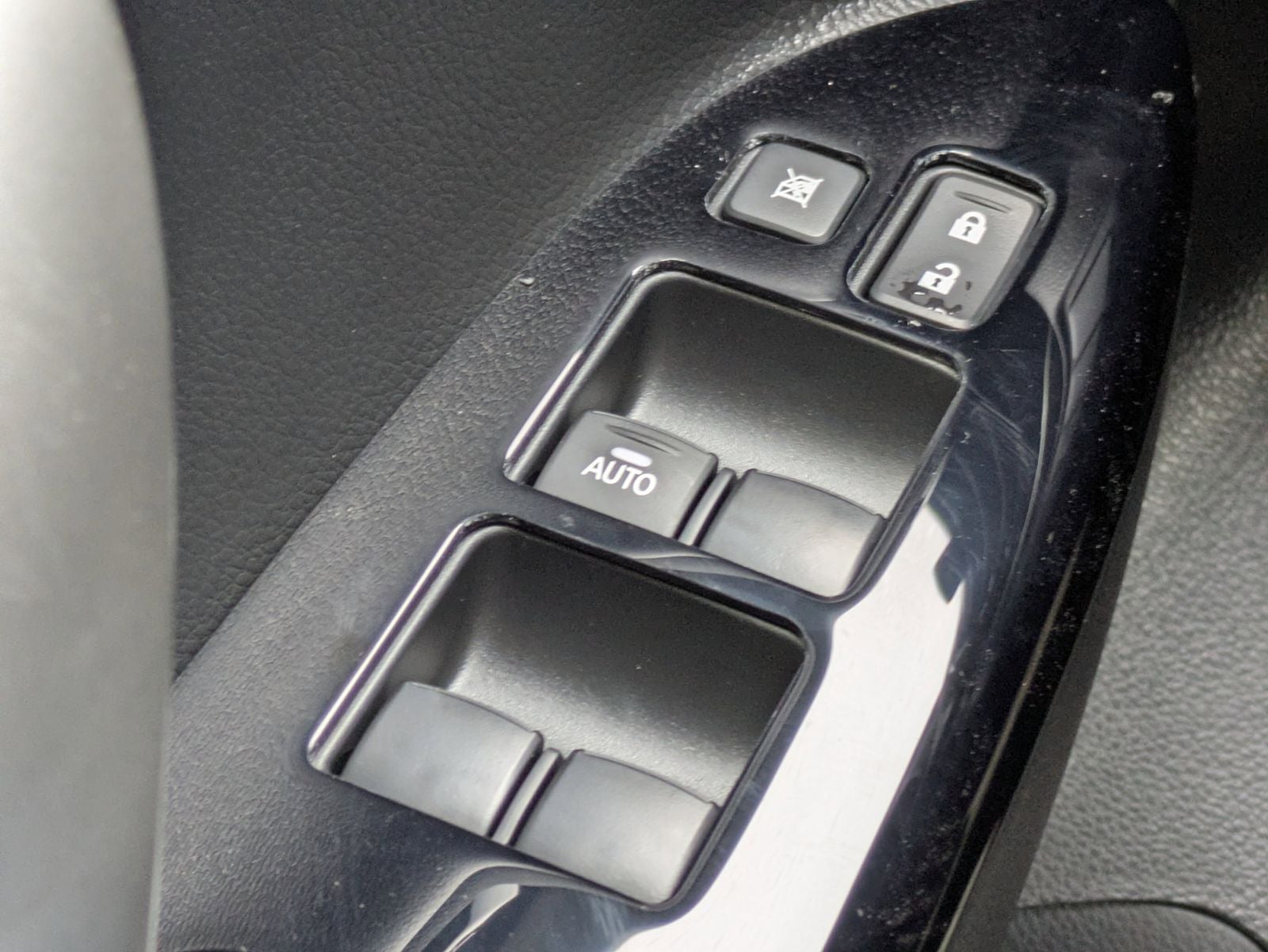 2026 Mitsubishi Eclipse Cross LE