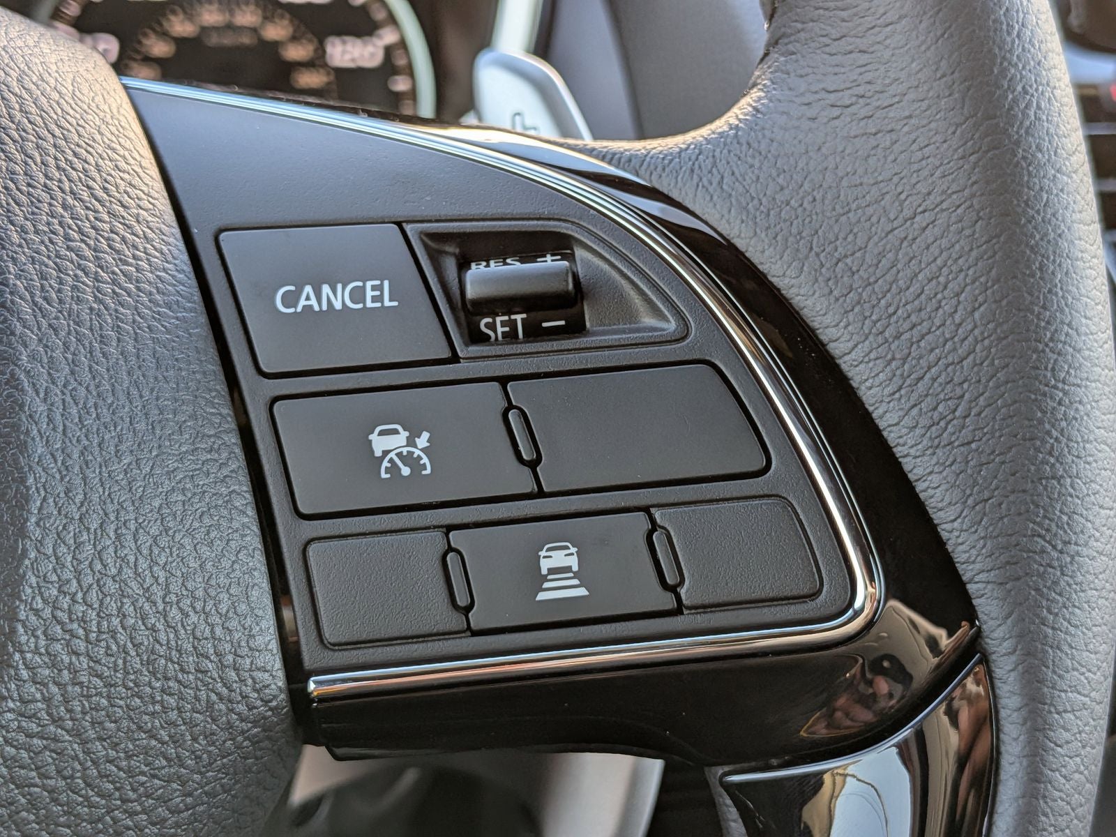 2026 Mitsubishi Eclipse Cross Base