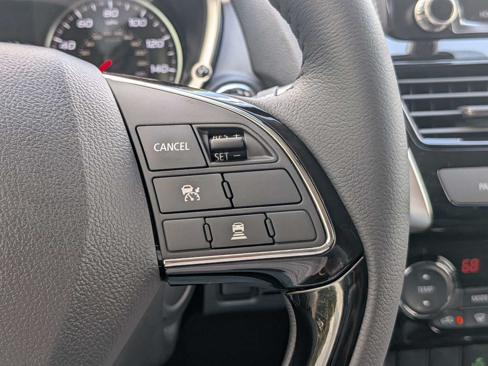 2026 Mitsubishi Eclipse Cross SE