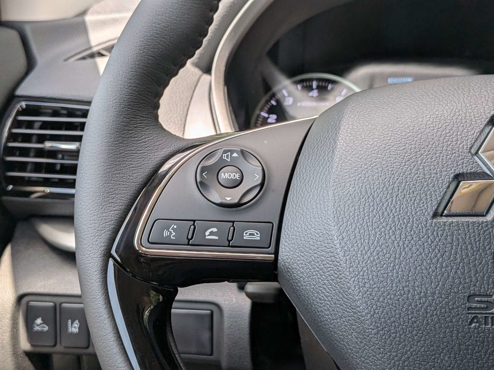 2026 Mitsubishi Eclipse Cross SE