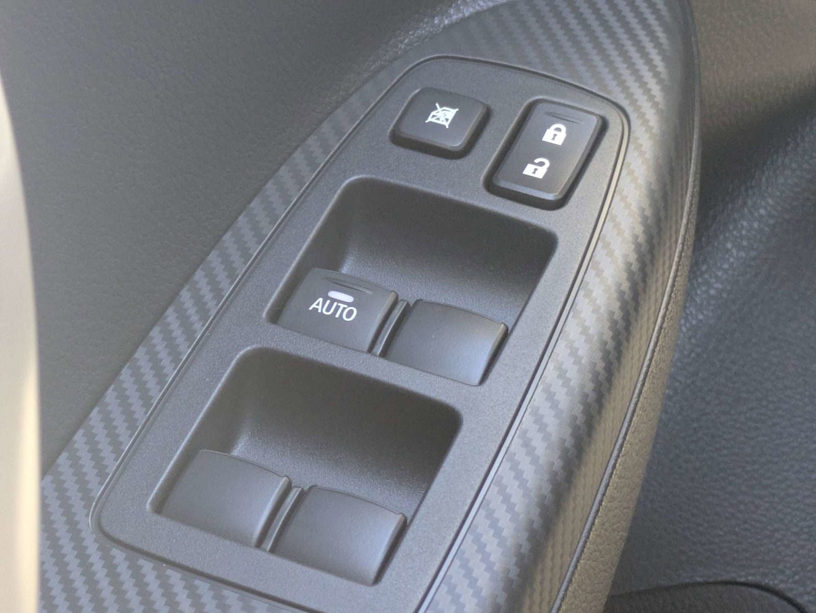 2026 Mitsubishi Eclipse Cross Base