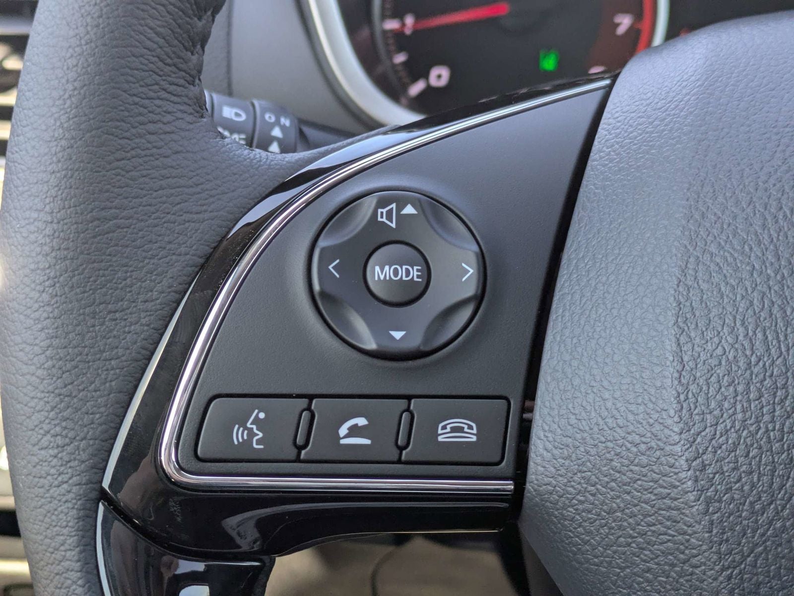 2026 Mitsubishi Eclipse Cross Base