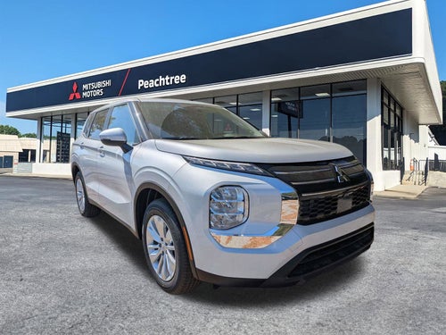 2026 Mitsubishi Outlander ES