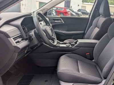 2026 Mitsubishi Outlander ES