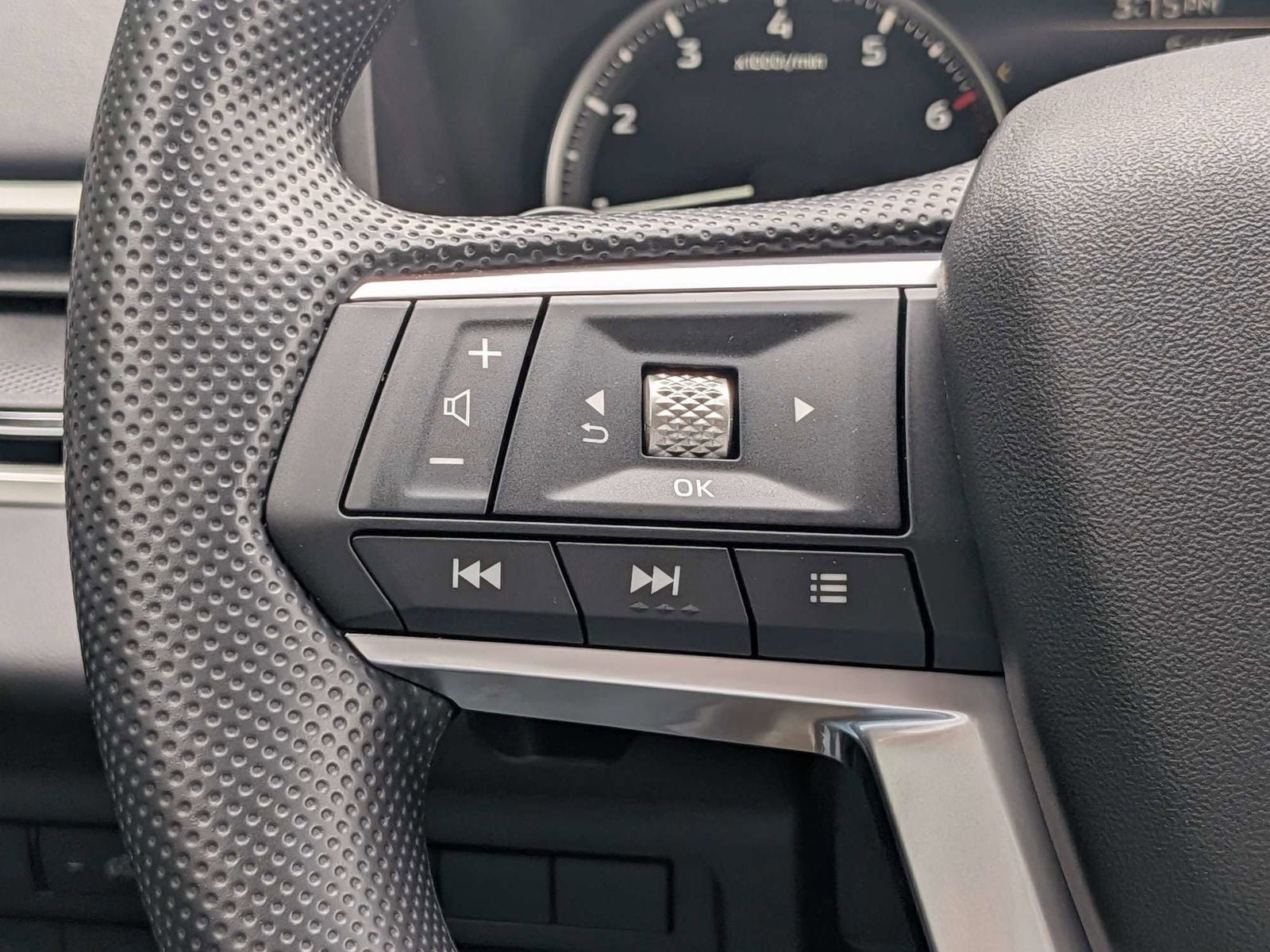 2026 Mitsubishi Outlander ES