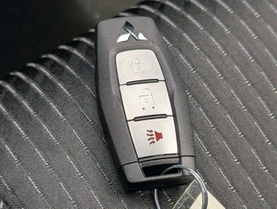 2026 Mitsubishi Outlander ES
