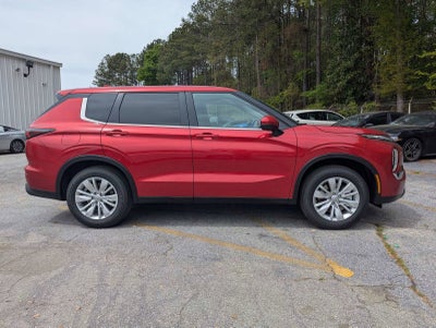 2026 Mitsubishi Outlander ES
