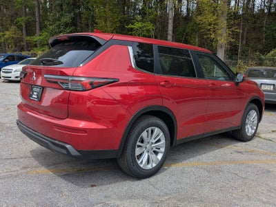 2026 Mitsubishi Outlander ES