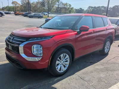 2026 Mitsubishi Outlander ES