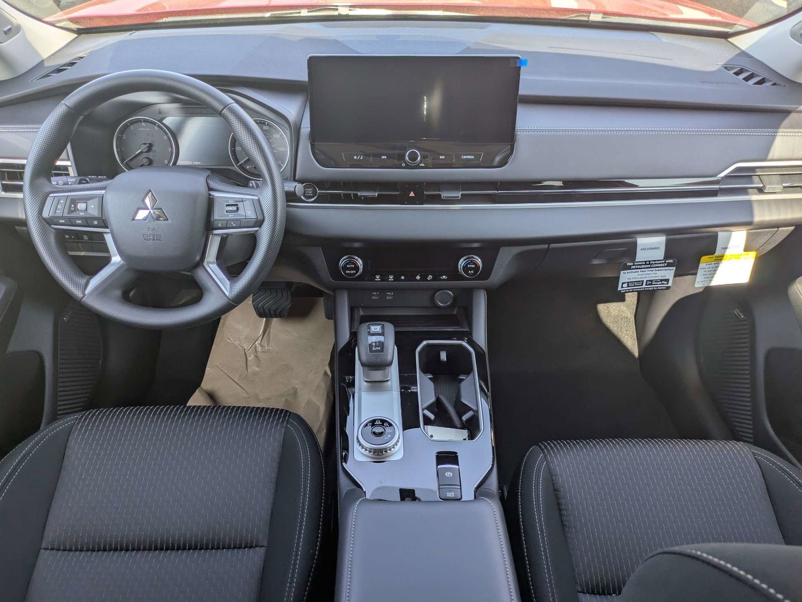 2026 Mitsubishi Outlander ES