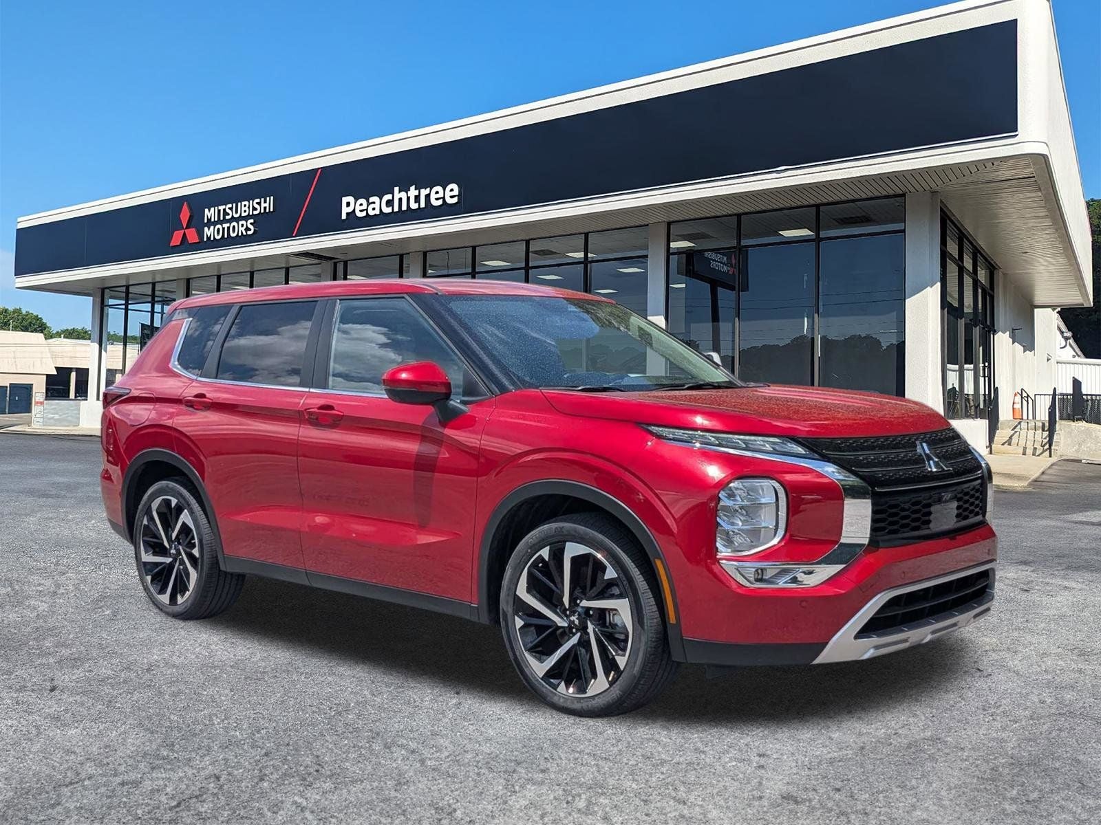 2024 Mitsubishi Outlander SE