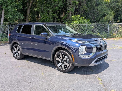 2025 Mitsubishi Outlander SE