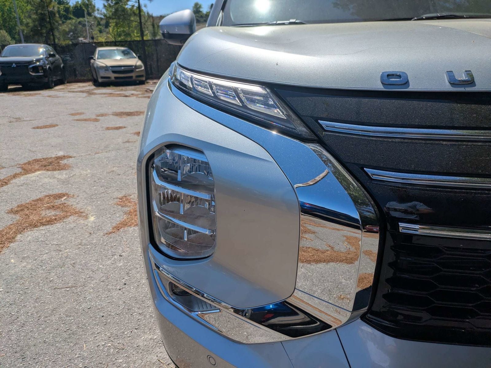 2026 Mitsubishi Outlander SE