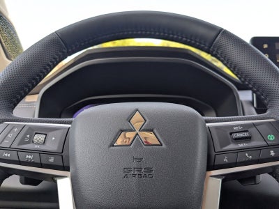 2026 Mitsubishi Outlander Base