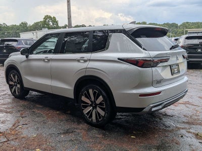 2026 Mitsubishi Outlander SE