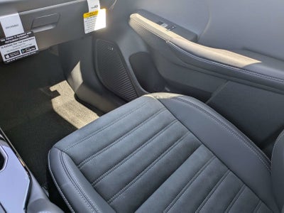 2026 Mitsubishi Outlander Base