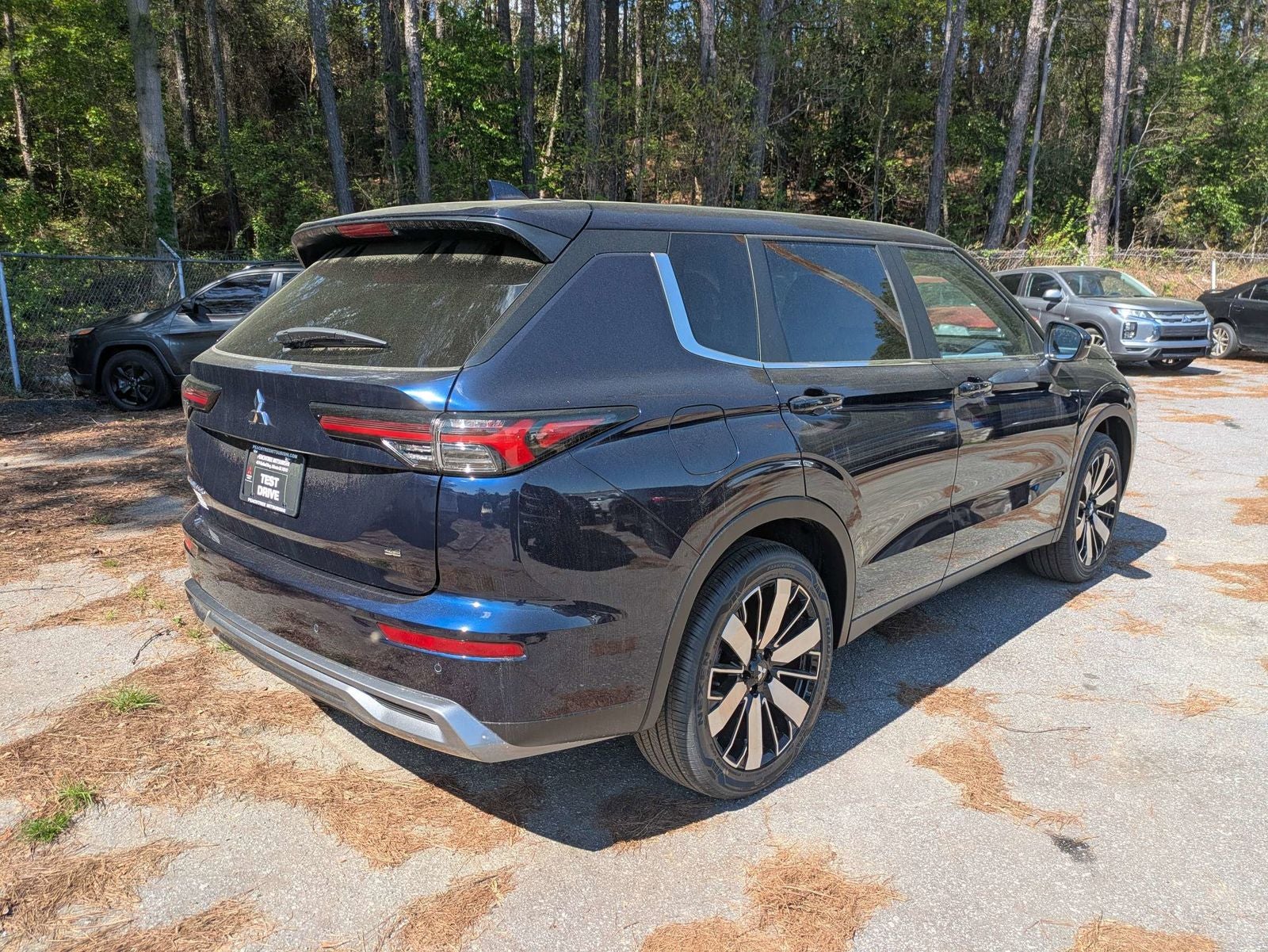 2026 Mitsubishi Outlander SE