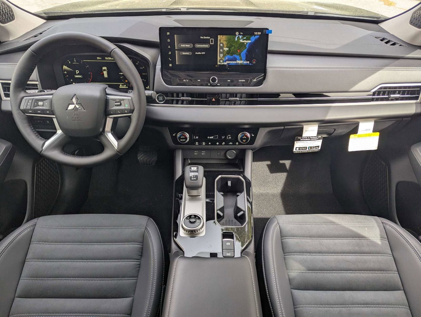 2026 Mitsubishi Outlander SE