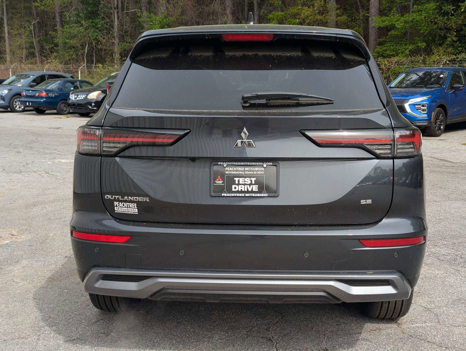 2026 Mitsubishi Outlander SE