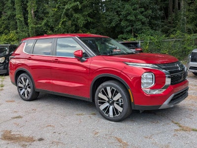 2026 Mitsubishi Outlander SE