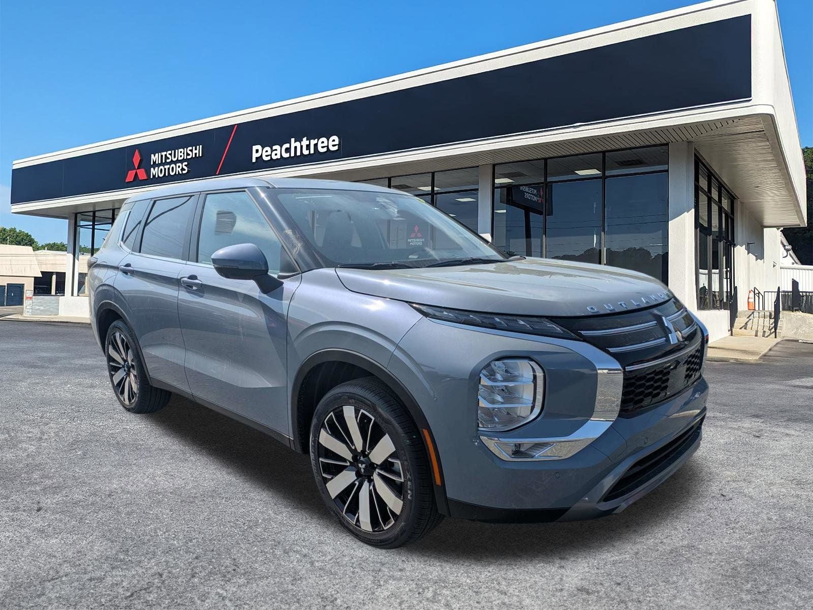 2026 Mitsubishi Outlander SE