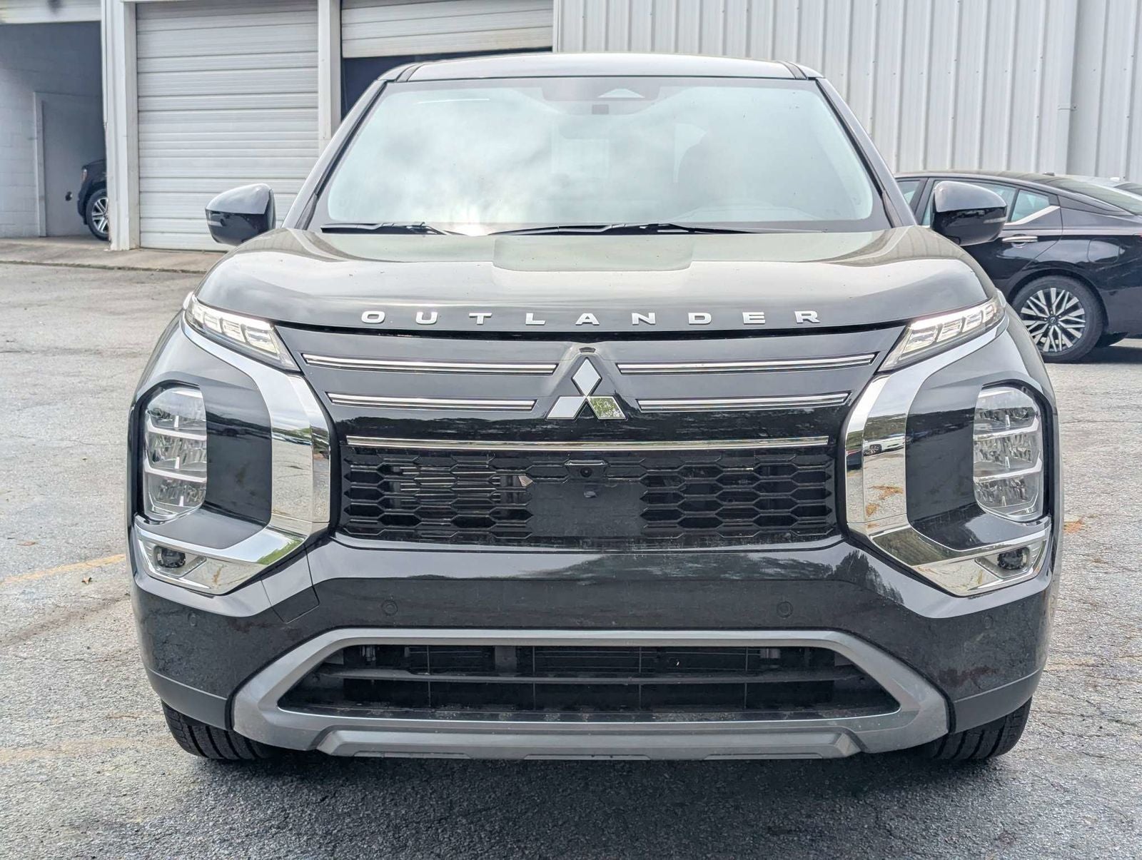 2026 Mitsubishi Outlander SE